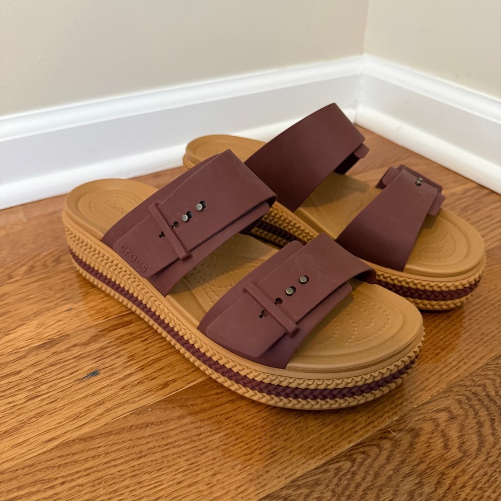 Crocs Brooklyn Buckle Low Wedge Sandals Burgundy Tan Women 11 Platform Slide